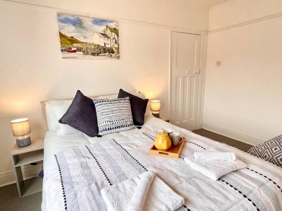 Portsmouth 3 Bedroom Getaway, Sleeps 6 Buitenkant foto