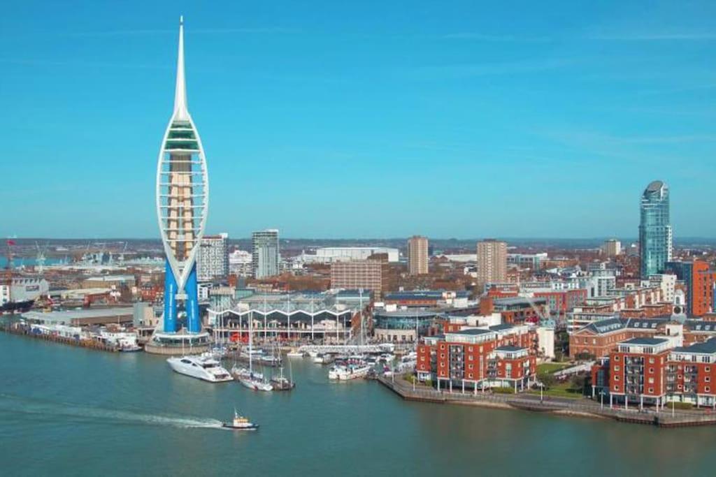 Portsmouth 3 Bedroom Getaway, Sleeps 6 Buitenkant foto